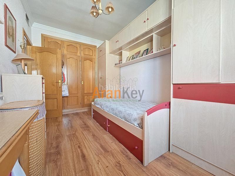 Foto be5d508d-4559-4aee-a446-aaf403312451. Reihenhaus mit heizung parking pool in Foso-Moreras Aranjuez