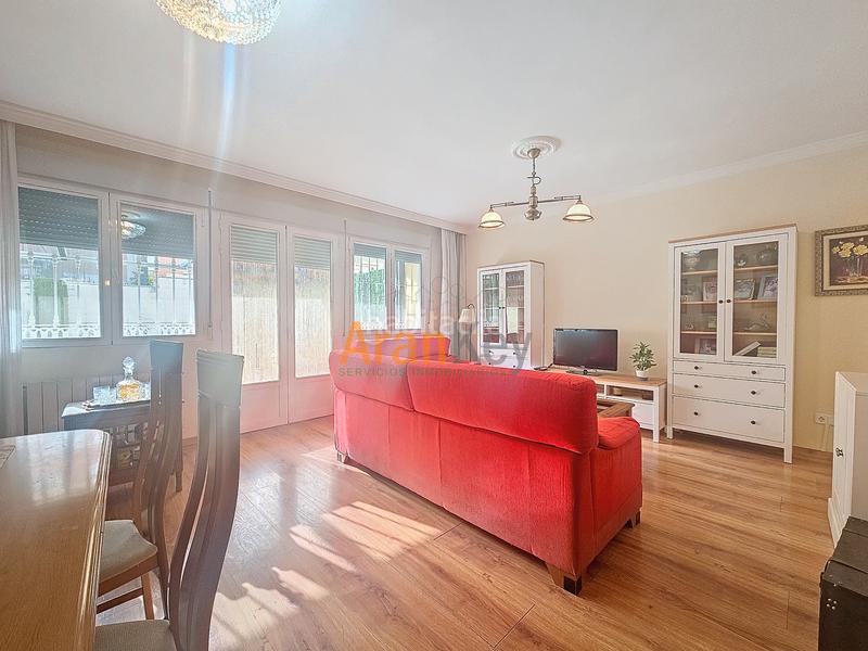 Foto cd651fe0-a649-46f0-9383-036e6e1eba05. Semi detached house with heating parking pool in Foso-Moreras Aranjuez