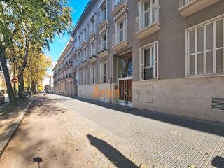 Etagenwohnung in Calle de la Florida