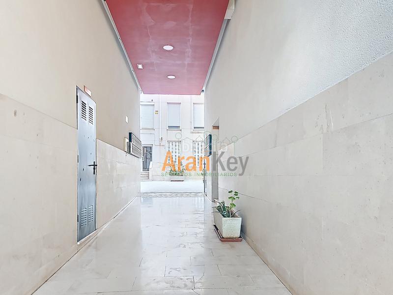 Foto 6817cdee-9664-4e35-aebf-f4164ee74d18. Pis amb aparcament a Vergel-Las Olivas Aranjuez