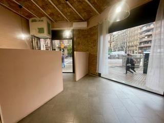 Local Comercial en Carrer de Casanova