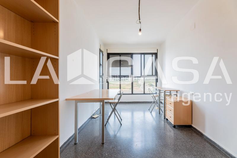 Foto c7128d53-f2b1-4919-b1b8-0312d35cbf8c. Appartamento con parcheggio in Massalfassar