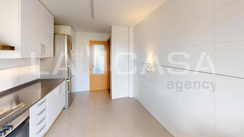 Foto fa74b5b3-6210-4eb6-8cc4-e6daa05e75bb. Etagenwohnung mit parking in Santa Rita Paterna
