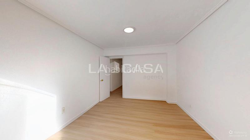 Foto d6ed9d8f-7b9f-43fc-bcee-20b3959c7ebc. Appartement dans Natzaret Valencia