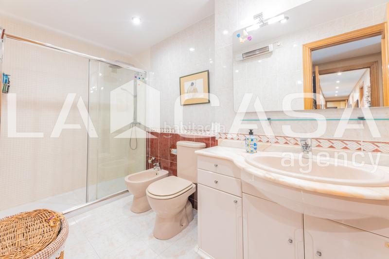 Foto 78603470-d63d-41ba-becc-51cc37ba3e84. Appartement avec chauffage parking dans Aiora Valencia