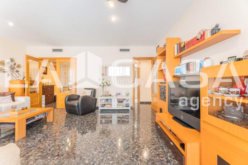 Foto e9258114-5921-4e8d-8b68-04453d28c5c6. Appartement avec chauffage parking dans Aiora Valencia
