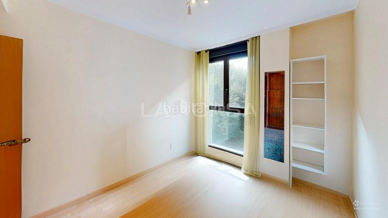 Foto 6018a49e-a574-4be9-a96e-1e8aff166ca4. Flat with heating in Aiora Valencia