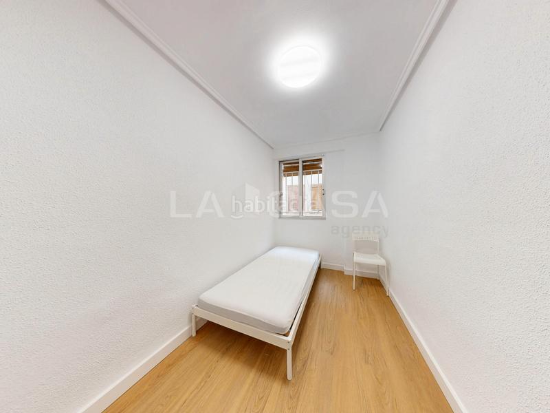 Foto 0950f049-0847-45f9-ba90-dde8aa5dea5c. Flat in Aiora Valencia