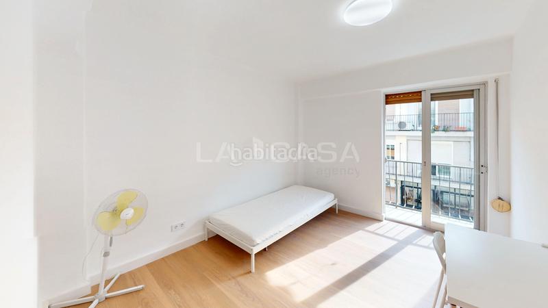 Foto 140d89f6-7063-4cd6-9746-fa612dad0e70. Flat in Aiora Valencia