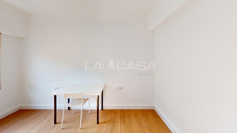 Foto 8e1acd8a-e09a-4a0e-b95f-99141cb6d56a. Flat in Aiora Valencia