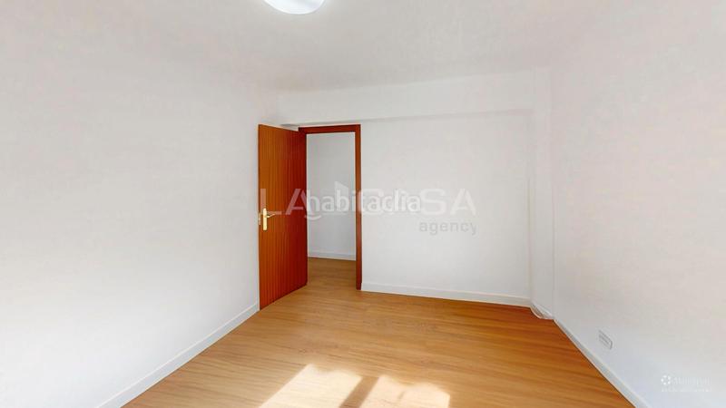 Foto a3dda1ef-fb07-4035-aff5-be10e33cc5a7. Flat in Aiora Valencia