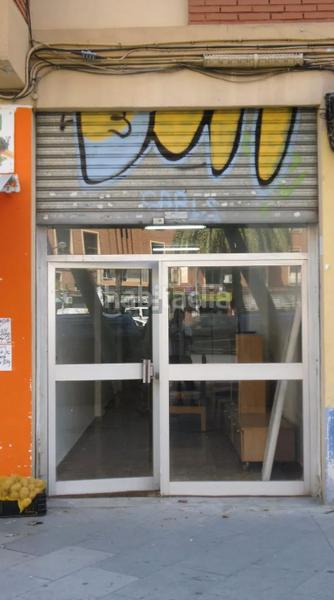 Foto 33b2d3d7-27c1-4ae4-8488-9f22379330b3. Local commercial dans Trinitat Valencia