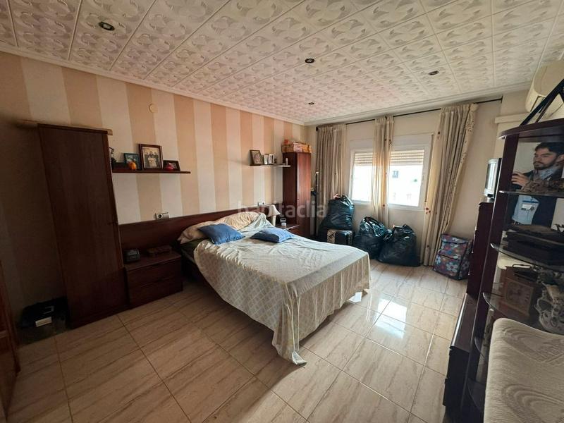 Foto b2ec6f7d-2b67-4dc6-8f0f-e27ebacd66ee. Pis amb aparcament a La Carrasca Valencia