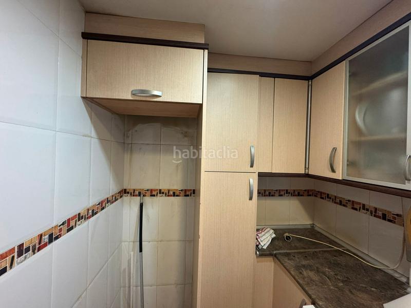 Foto f6c9c6eb-0750-4fef-a346-2c267eaed9ee. Pis amb aparcament a La Carrasca Valencia