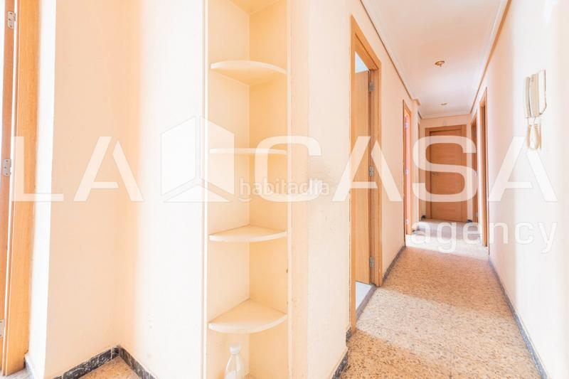 Foto 0fa6d910-f15b-4b5d-9b83-4a3575699808. Pis a Ciutat Jardí Valencia