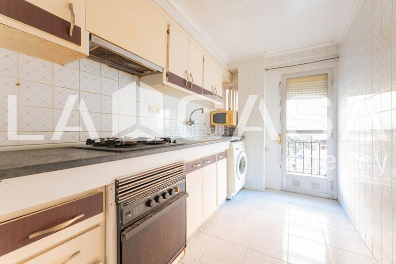 Foto 1725862d-3c60-4eec-b3ff-b3443867d4d0. Pis a Ciutat Jardí Valencia