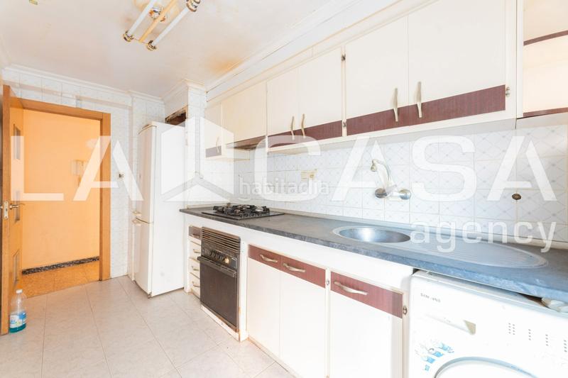 Foto 1e913815-2701-45fc-af31-84fb9643c383. Pis a Ciutat Jardí Valencia