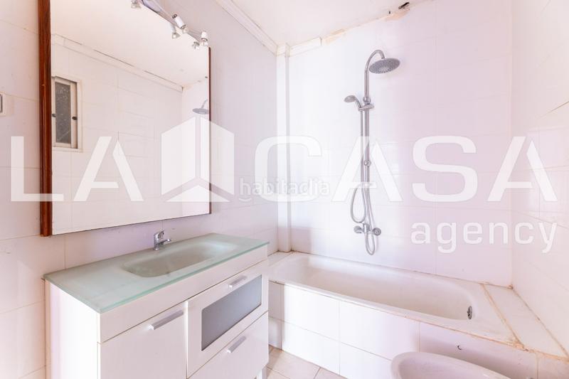 Foto ae6fec40-4054-48eb-945f-5beaa174d992. Pis a Ciutat Jardí Valencia