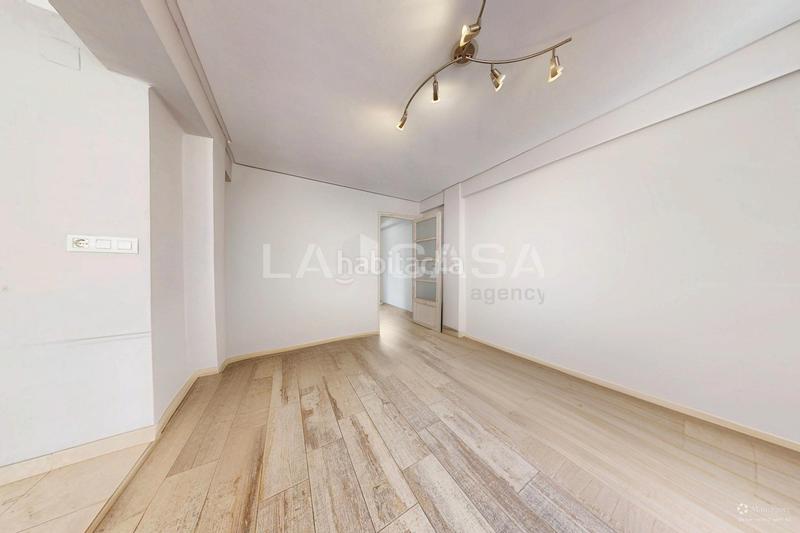 Foto dd2c8011-8505-4446-9d24-6d6e3bd79072. Appartement dans Aiora Valencia