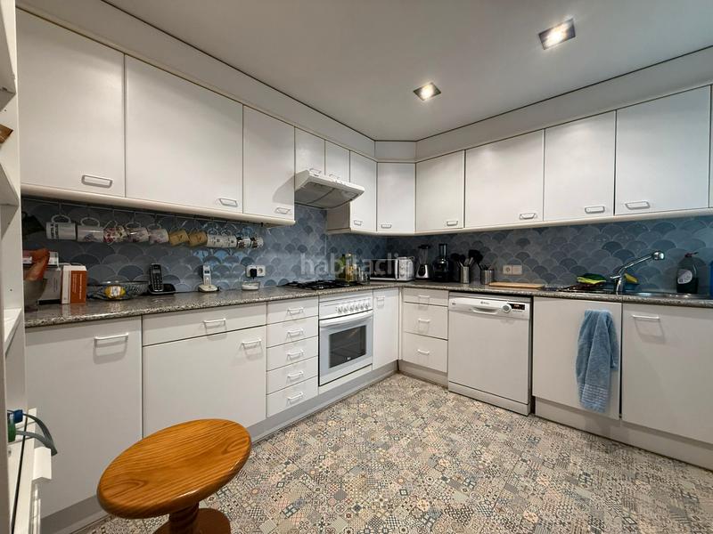 Foto b9206c8c-bea8-418d-932d-5732ace1daff. Attique avec chauffage dans Gran Via Valencia