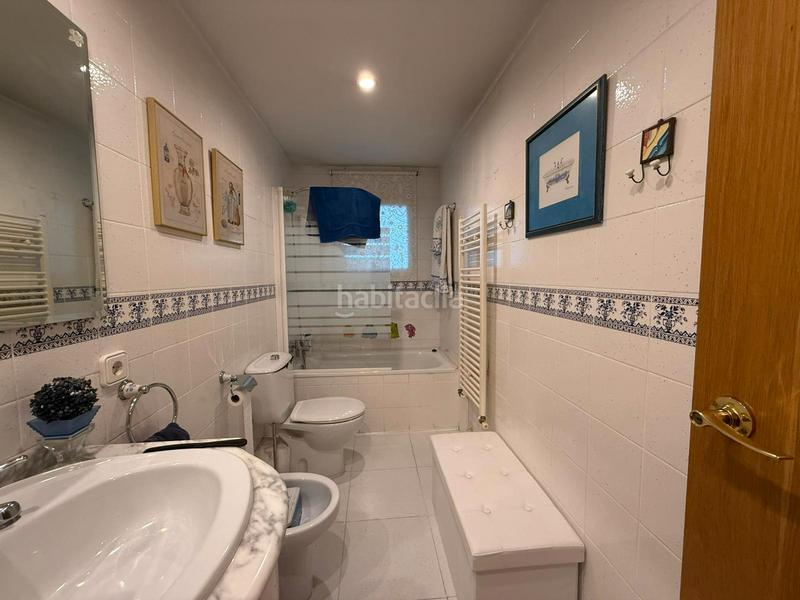 Foto f6d99036-40d1-4050-85dd-42b9b9f47df4. Attique avec chauffage dans Gran Via Valencia