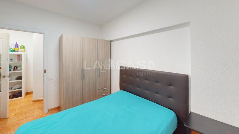 Foto 6e5be4f9-9247-4501-bd6a-19b6cc6efa27. Appartamento in Camí Fondo Valencia