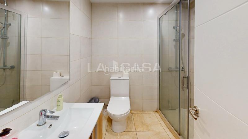 Foto 81178b15-e4d9-46a5-a7eb-344348d69526. Appartamento in Camí Fondo Valencia