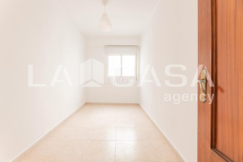Foto 4c79e879-3df5-488d-8986-d6be25640f50. Flat in El Grau Valencia