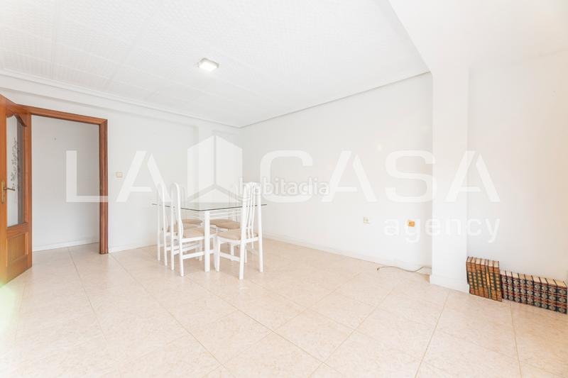 Foto bc3e4a99-7bc0-400b-b02c-3b47e14d131d. Flat in El Grau Valencia