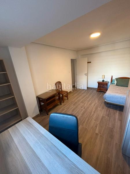 Foto d0b6fbe8-57e0-4f15-b273-349c38e01a49. Miete etagenwohnung in La Bega Baixa - Plaza Xúquer Valencia