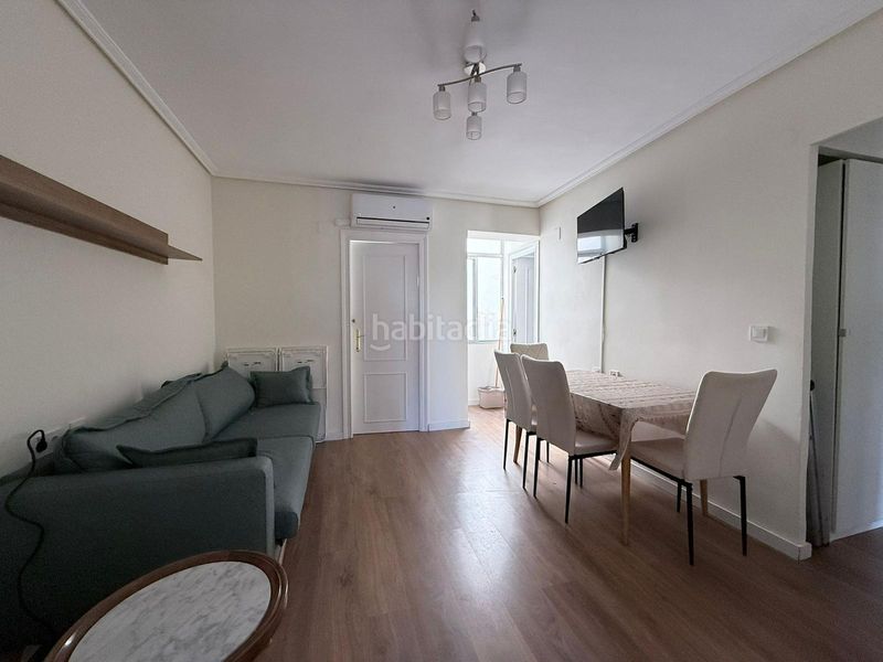 Foto 18a0d261-c868-4f03-87c6-14baaceb87df. Pis a Malva Rosa Valencia