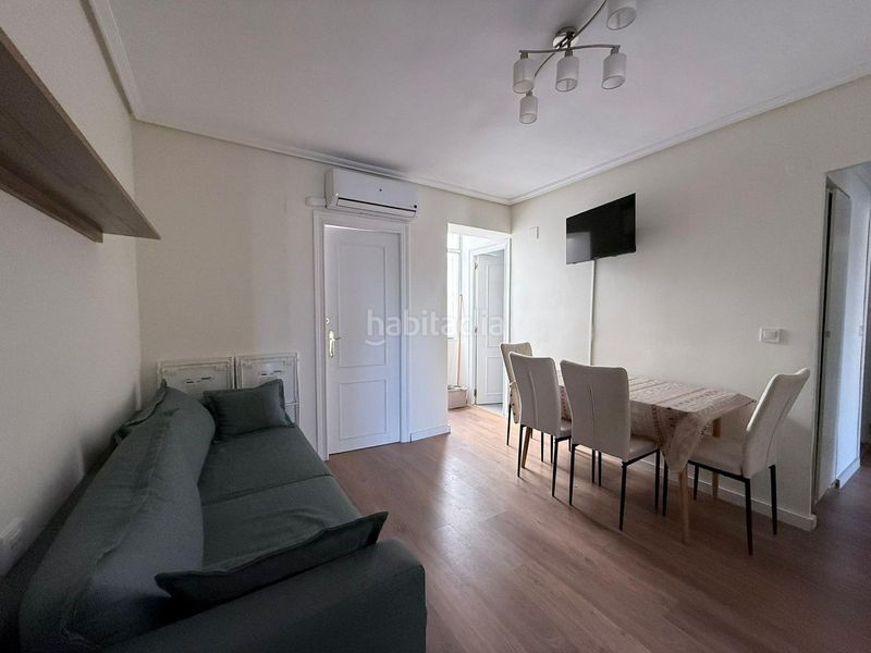 Foto 5182acc3-7cd6-41ff-8c5f-5531bc2b270d. Pis a Malva Rosa Valencia