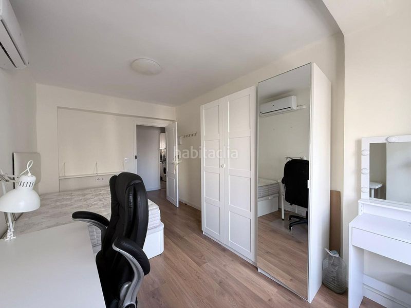 Foto 99bb8718-6604-4db2-9065-20a22205ceed. Pis a Malva Rosa Valencia