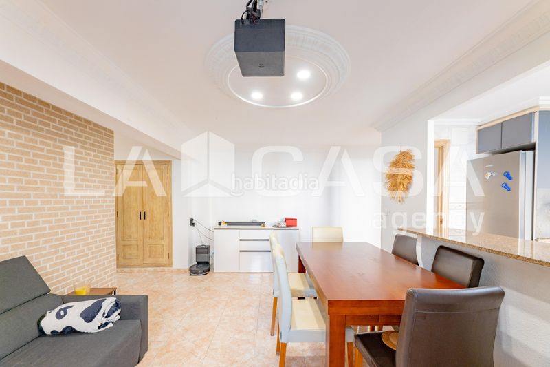 Foto 2357d246-9218-4514-8f30-65757925f9ae. Pis a Penya-Roja - Avda. Francia Valencia