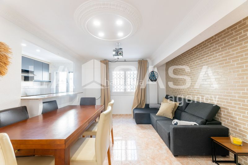 Foto 7119c153-e1ab-4fef-bb27-5f15d3d2b217. Pis a Penya-Roja - Avda. Francia Valencia