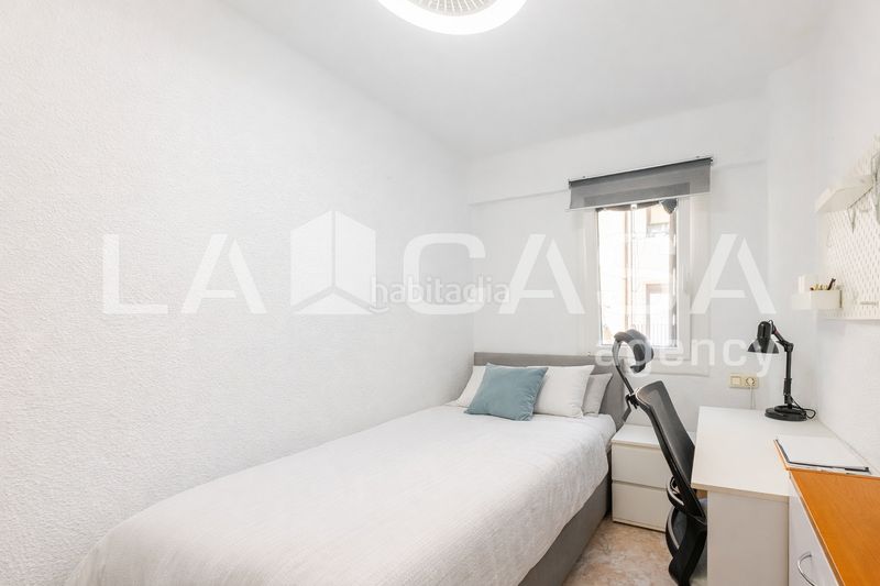 Foto 79d2c823-71f4-4d3b-ac0d-93b01be9fc4d. Pis a Penya-Roja - Avda. Francia Valencia