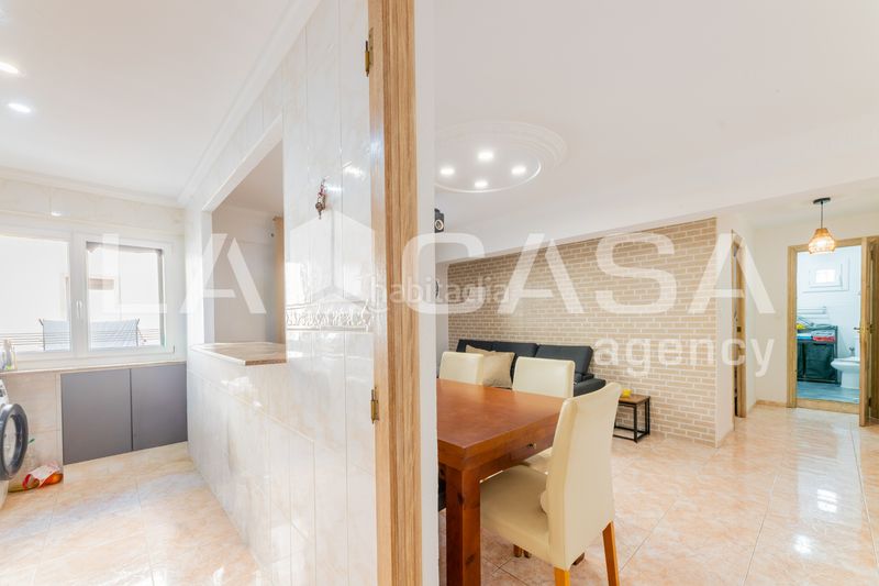 Foto 92698dd6-fb8f-4bf7-825b-69a28bc797fb. Pis a Penya-Roja - Avda. Francia Valencia