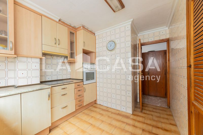 Foto 47a8e182-a077-4b69-ab09-e0d53cdeeadc. Pis a Trinitat Valencia