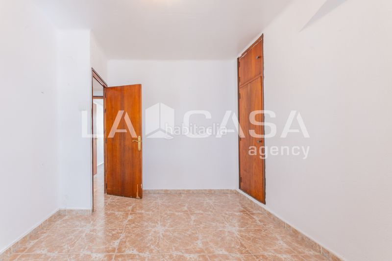 Foto 94c07f1c-7412-4d17-8369-cc1b6b2a39ff. Pis a Trinitat Valencia