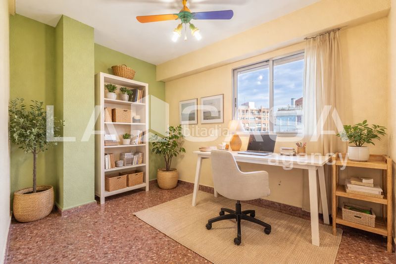 Foto 5355855a-9698-4d4f-a7bd-ba9a7f1cd02d. Pis a Tormos Valencia