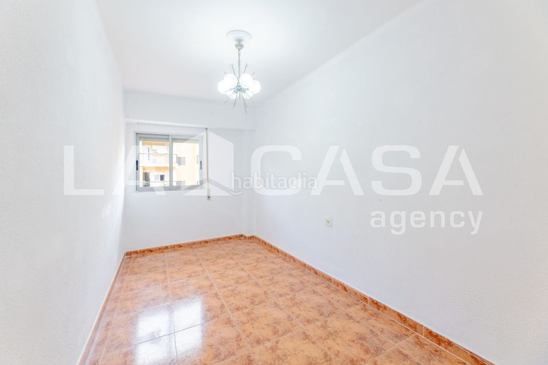 Foto 31a77c78-2405-4003-8500-48a85b09070a. Pis a L´Amistat Valencia