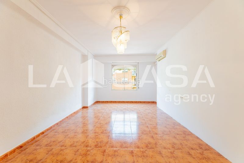 Foto 4d7fa262-69ca-494d-8938-cc6c113fad8f. Pis a L´Amistat Valencia