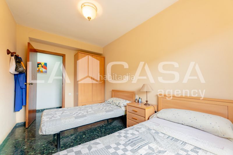 Foto bbe8bd9e-235c-4265-8d87-4d2641ea7e6f. Pis amb calefacció aparcament a La Carrasca Valencia