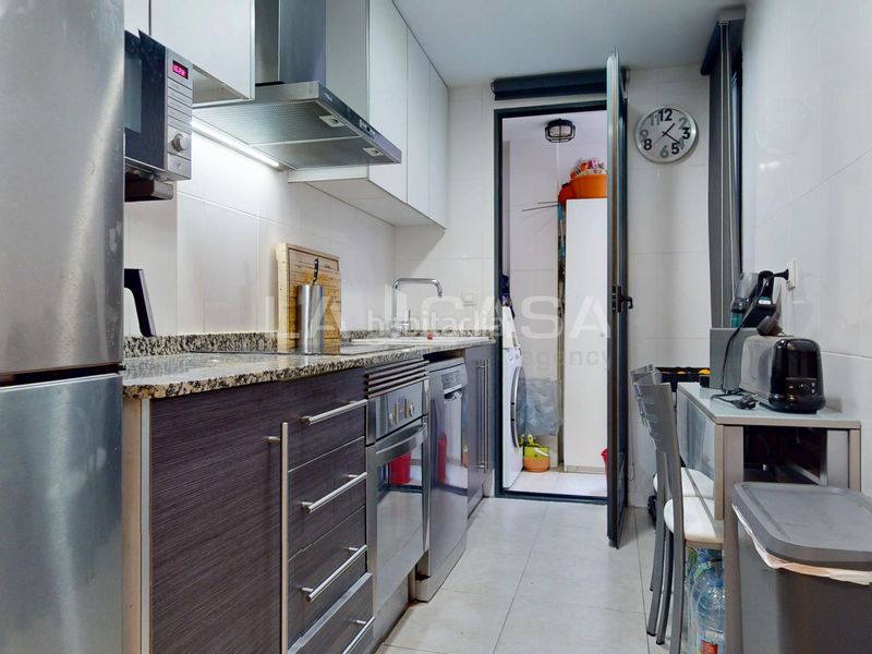 Foto 32cf4346-c796-4e34-b271-5fed727f0b94. Pis a Aiora Valencia