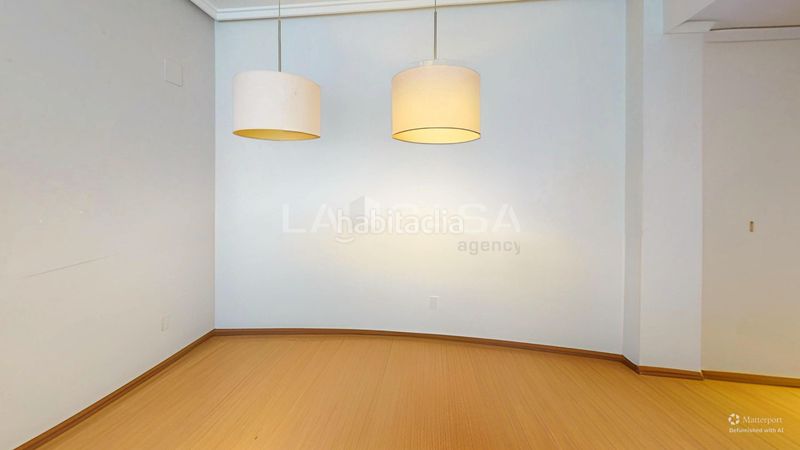 Foto 879801be-01f3-4b06-8fb0-239a9f39b0fb. Pis a Aiora Valencia