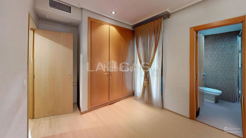 Foto ae1d5e68-bf56-439e-ba89-cf1529998f49. Pis a Aiora Valencia