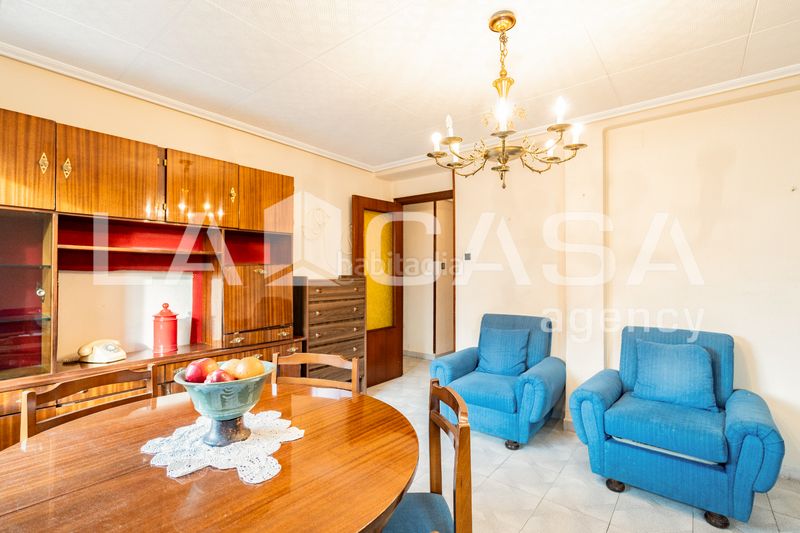 Foto cd24eb63-45f4-4146-889a-be2c3e026f19. Pis a La Bega Baixa - Plaza Xúquer Valencia