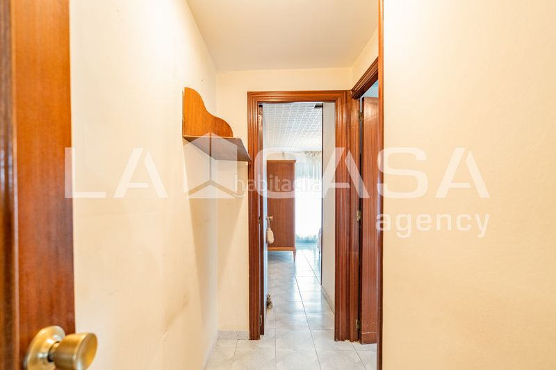 Foto e6e7da63-a7fc-407b-9997-86862fb075f1. Pis a La Bega Baixa - Plaza Xúquer Valencia