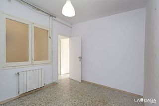 Piso  Carrer de la lleialtat. Gran oportunidad en can clota