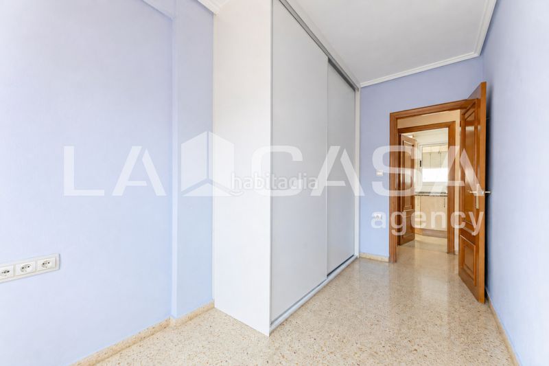 Foto 834b22d6-145d-4e87-a1b9-e5225b354380. Pis a Beteró Valencia